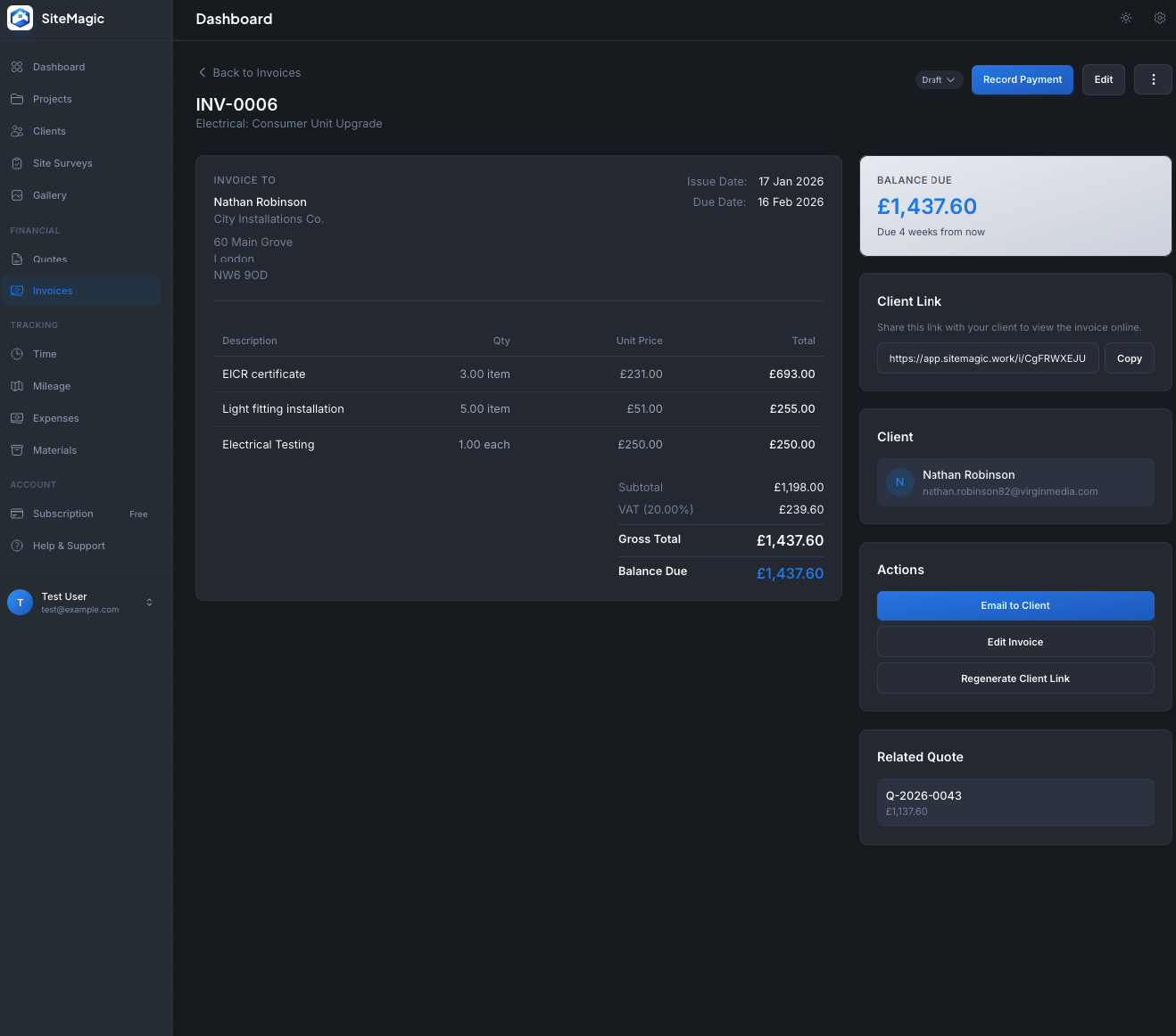 Send and share invoices in SiteMagic